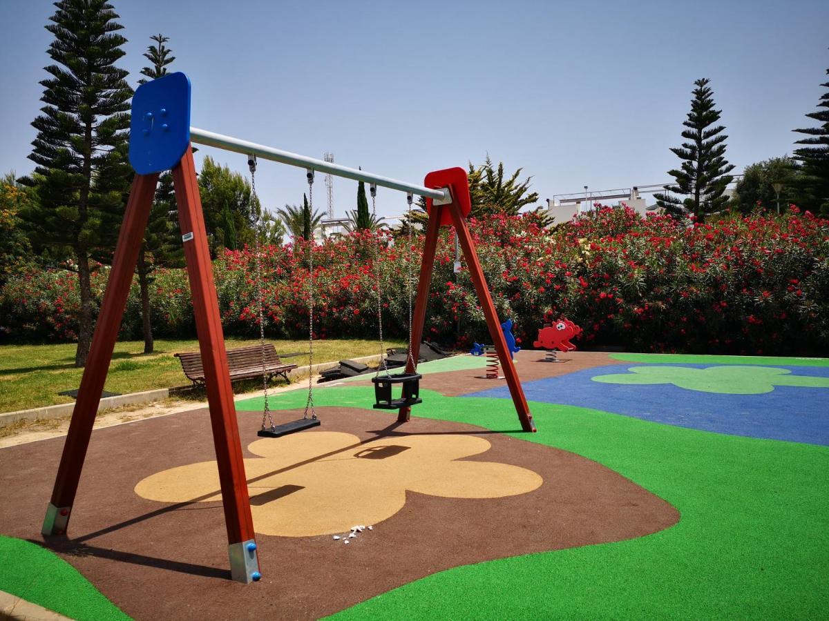 Bungalow En Punta Prima 2 Dormitorios Y Piscina Torrevieja Ngoại thất bức ảnh